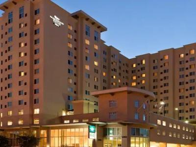 Hotel Homewood By Hilton Near The Galleria 3*